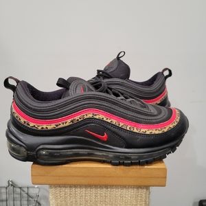 Cheetah print Air Max